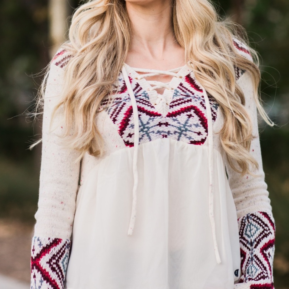 Abercrombie & Fitch Cream and Red Lace-Up Blouse